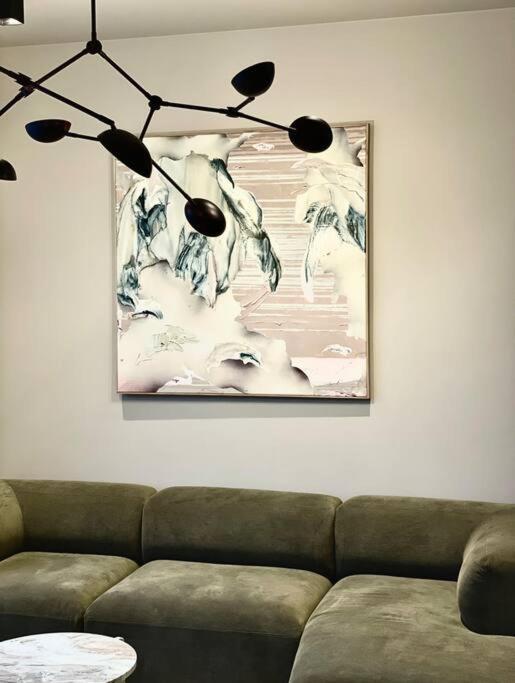 Private Lux 2Br & 2Ba City Center With Free Parking Reykjavík Exterior photo